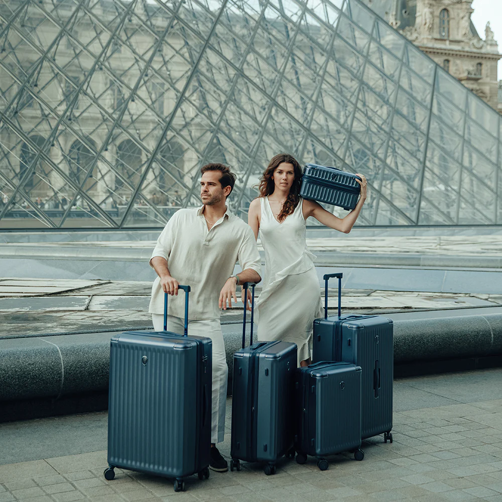 Luxe Travel Beauty Case - Image 20