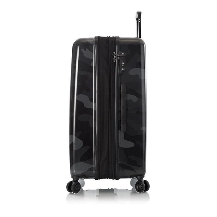 Black Camo Fashion Spinner™ 30 Inch Luggage - Image 6