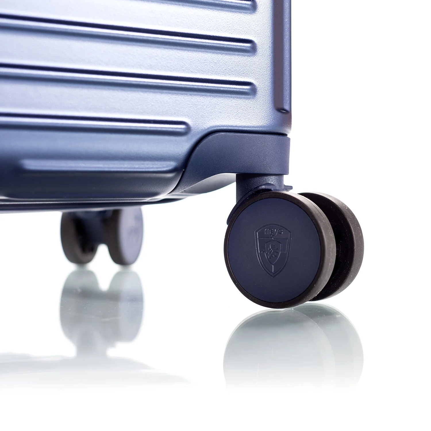 Cruze 21 Inch Carry-on Luggage - Image 15