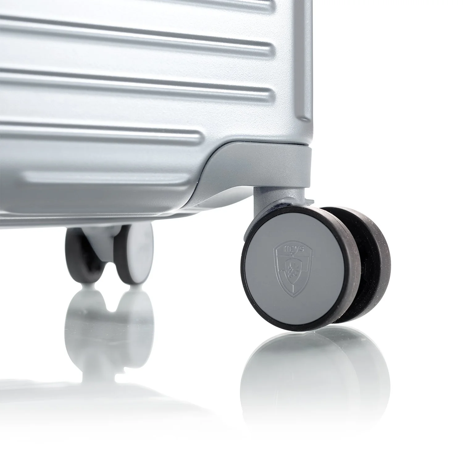 Cruze 21 Inch Carry-on Luggage - Image 29