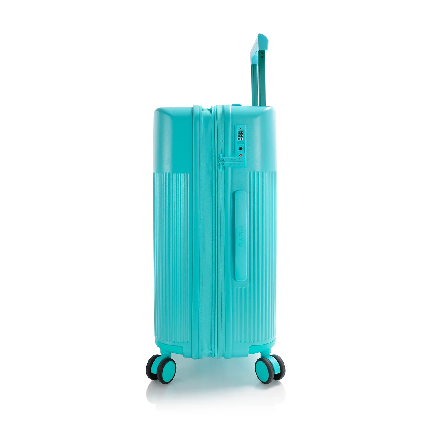 HiLite 25 Inch Luggage - Image 30