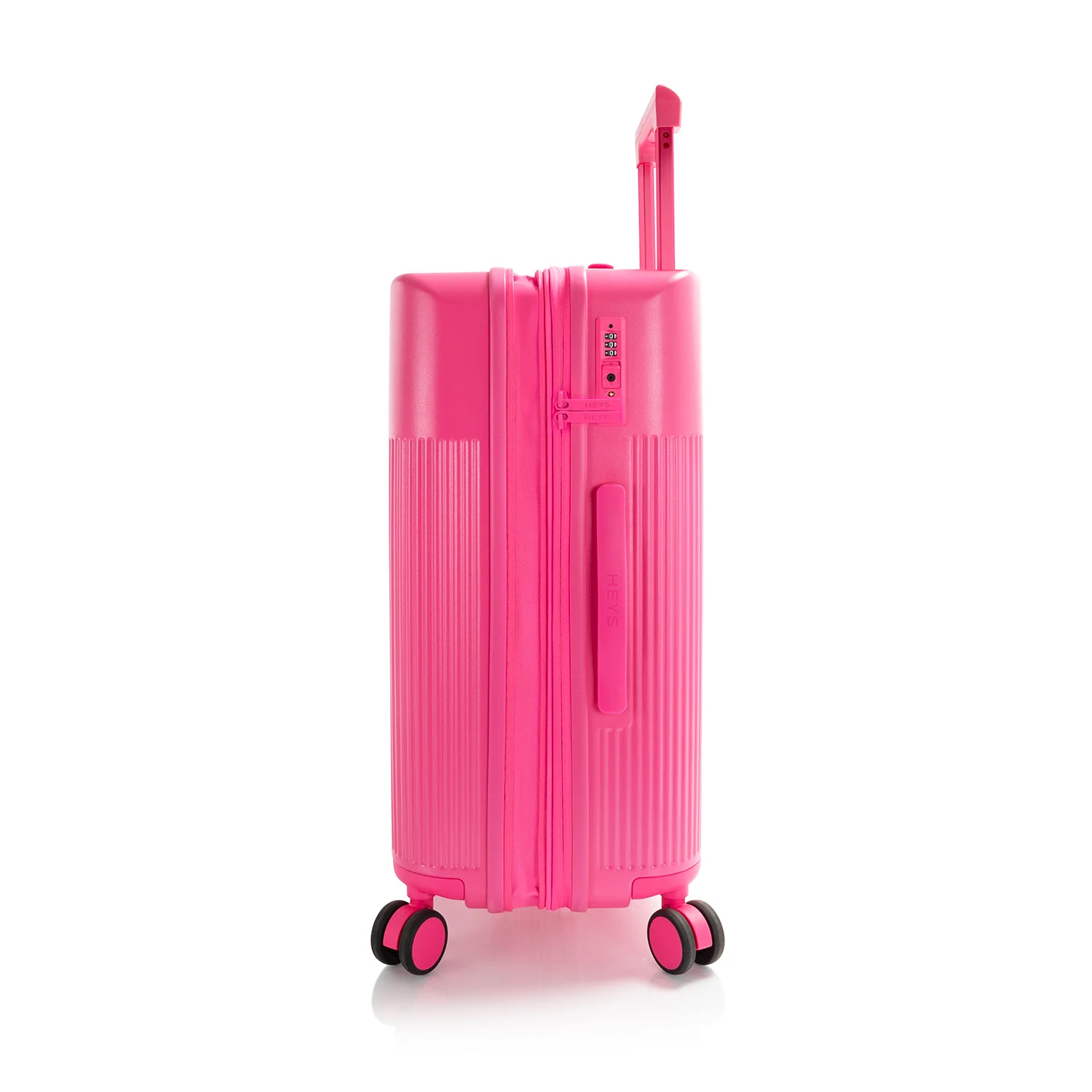 HiLite 25 Inch Luggage - Image 42
