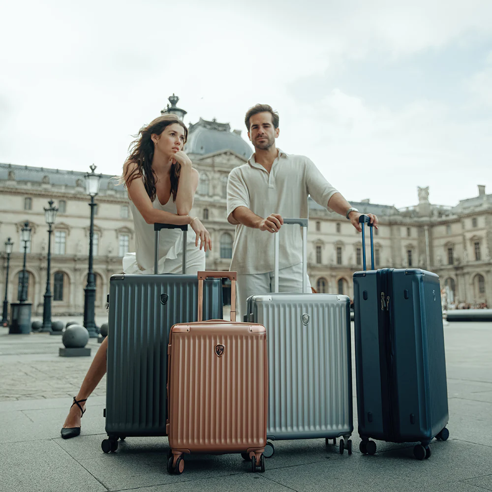 Luxe 26 Inch Luggage - Image 46