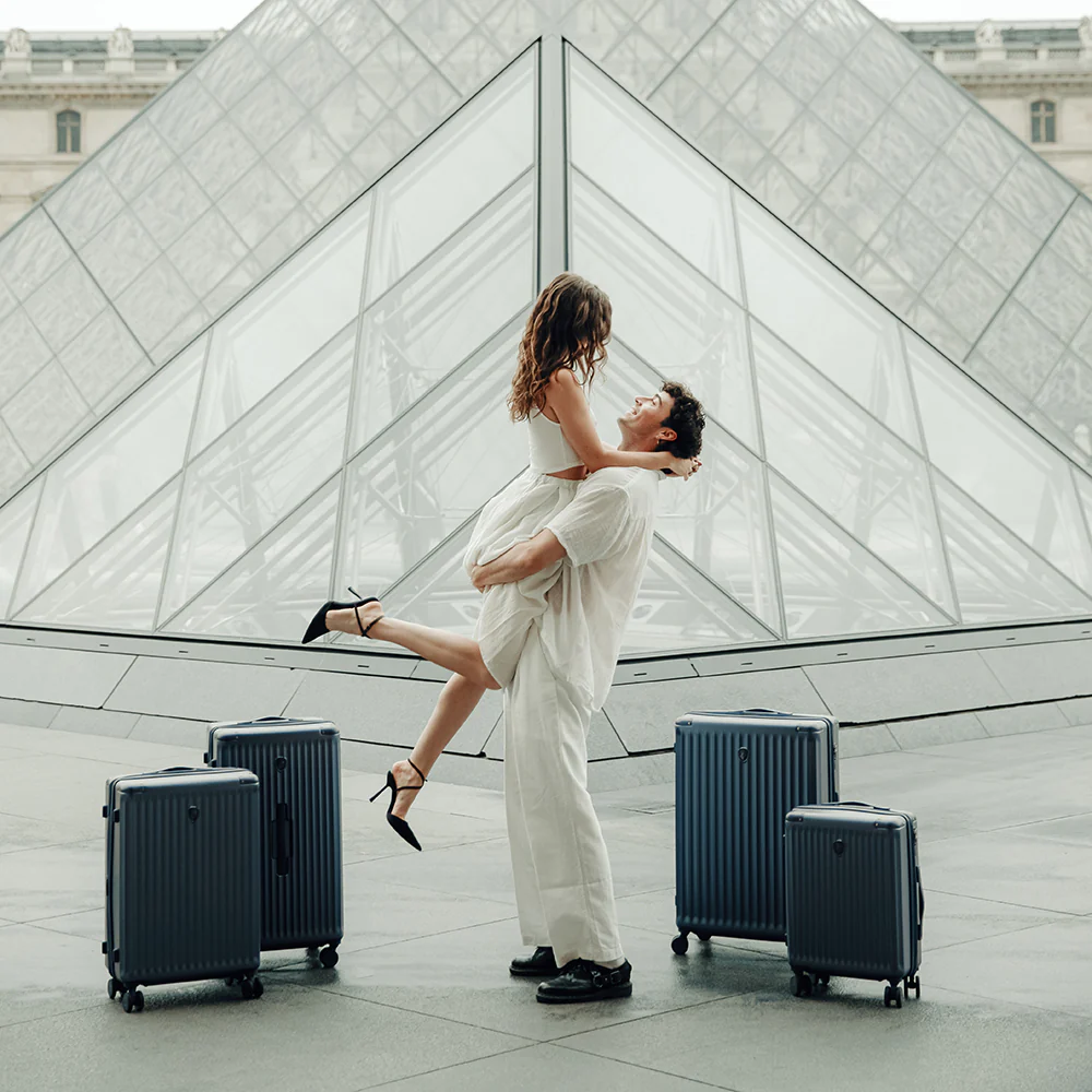 Luxe 3 Piece Luggage Set - Image 27