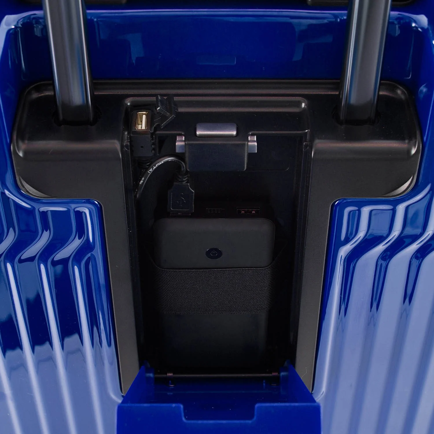 Tekno 21 Inch Carry-on - Blue - Image 16