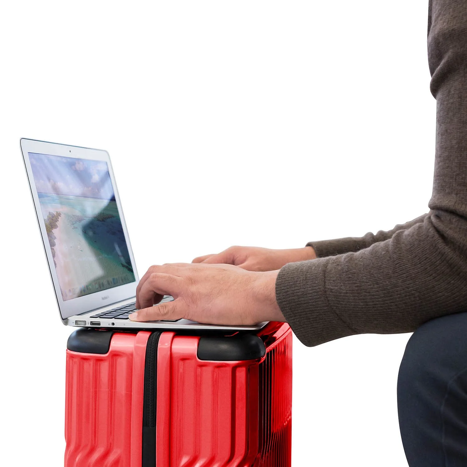 Tekno 21 Inch Carry-on - Red - Image 13