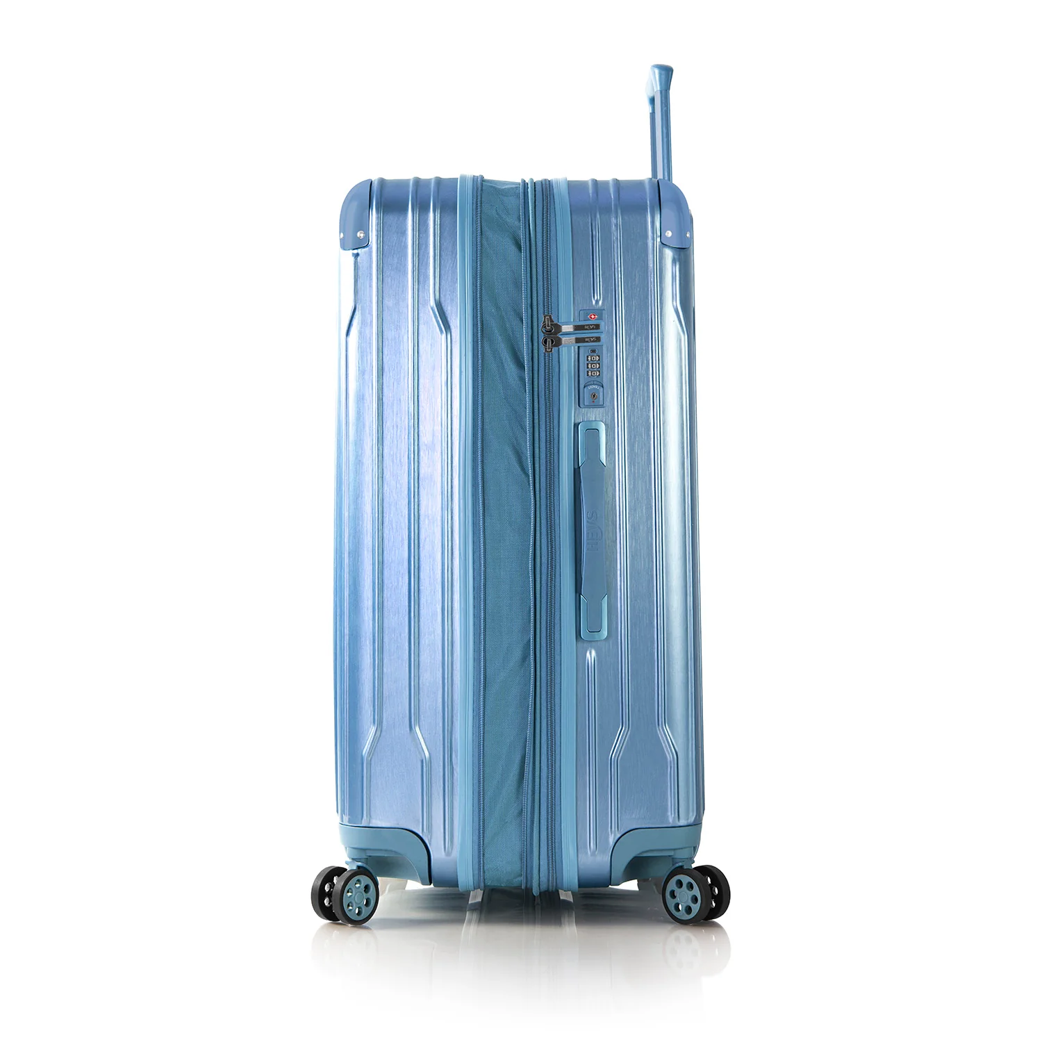 Xtrak 30 Inch Luggage - Image 20