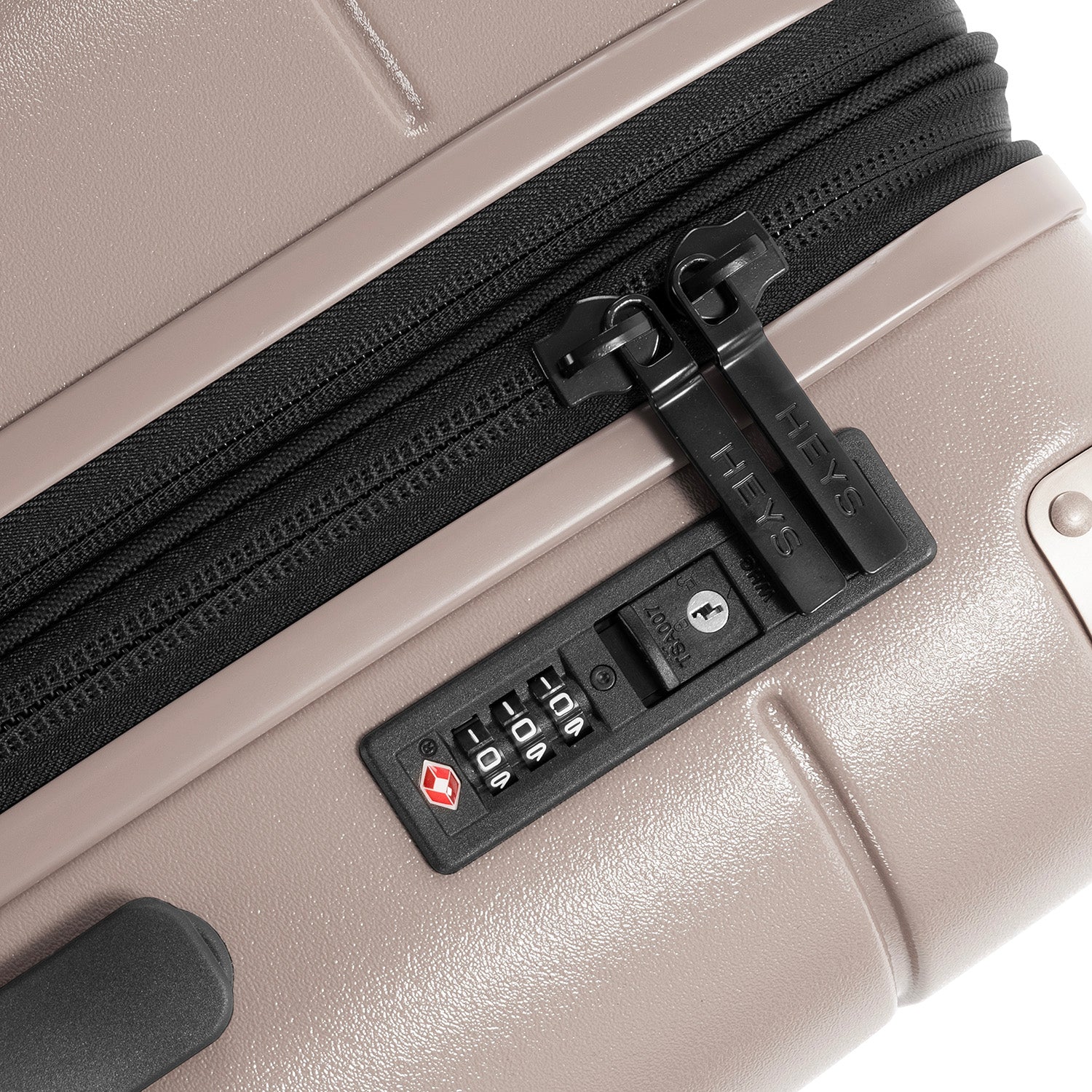 Zen 30 Inch Luggage - Image 9